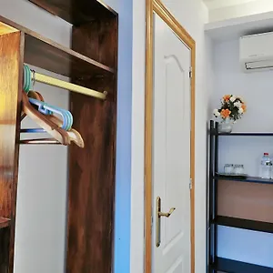  Guest house Barcelona Coronahostal